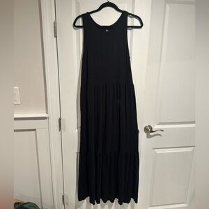 SO Black Maxi